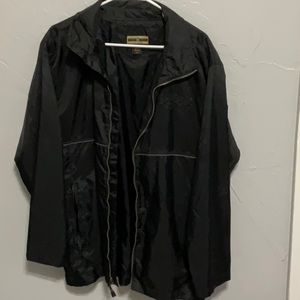 North End men’s windbreaker. Size M. Black.